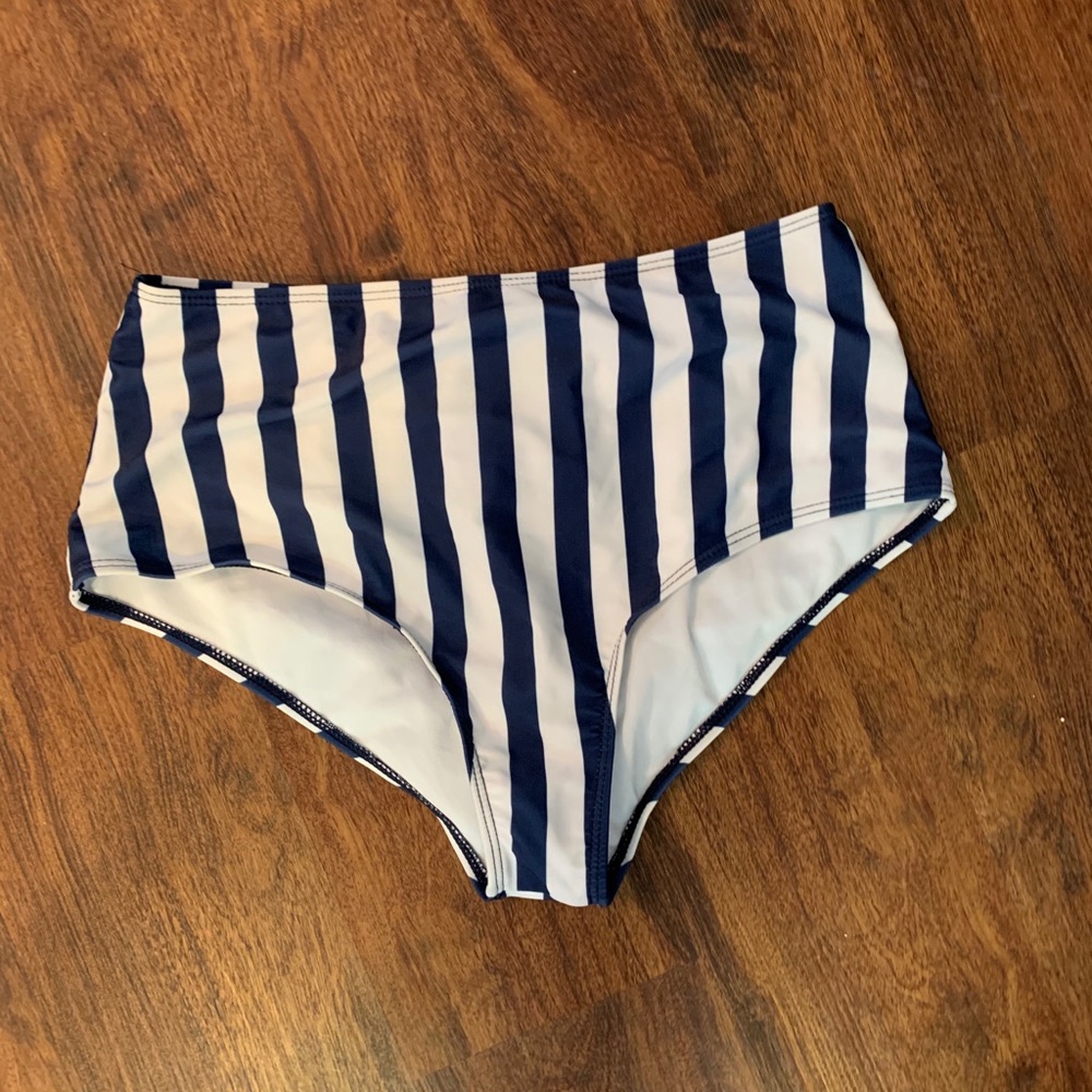 High waisted bikini set
